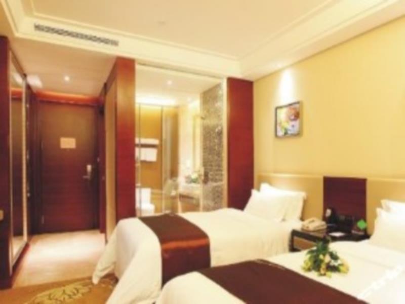Shenzhen Baoan Royal International Hotel Экстерьер фото